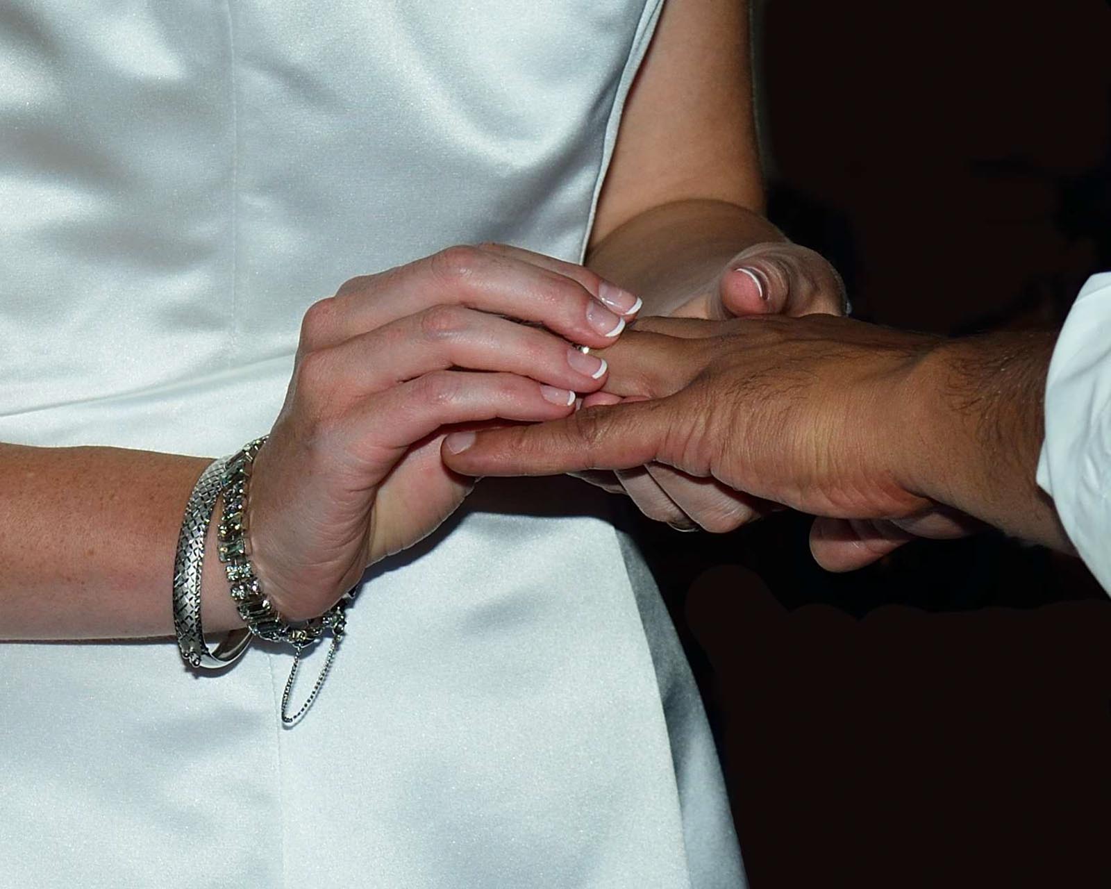 EV12_J&G_1WED_142.jpg